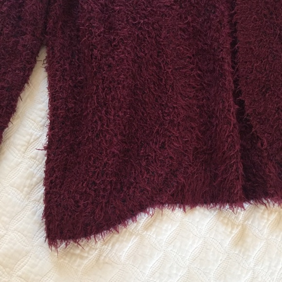 Kensie | Burgundy Furry Teddy Coat | Large - Picture 3 of 4
